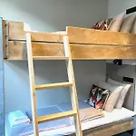 De