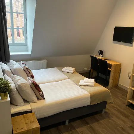 De 4* Nimègue