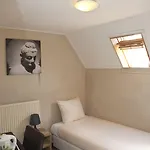 Hotel De